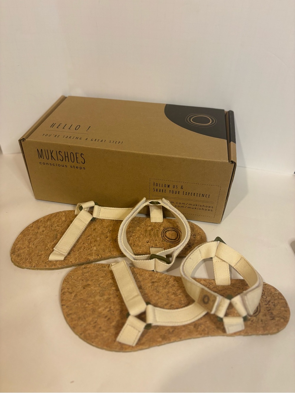Mukishoes Women’s Cream Cork Strap Sandals